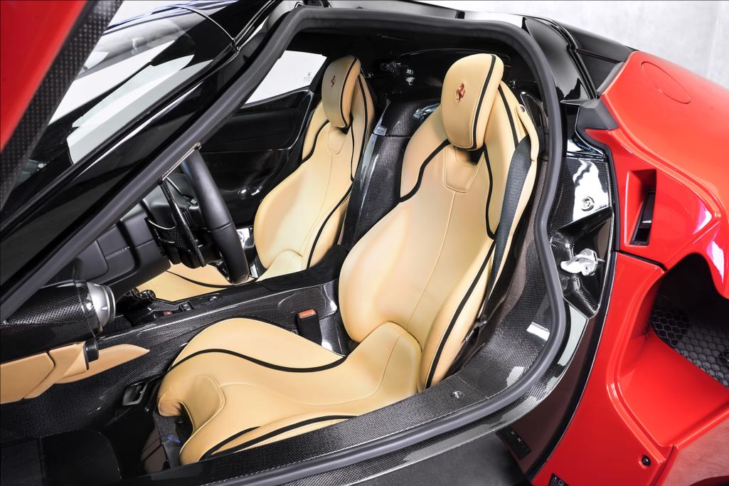 2014 Ferrari LaFerrari, 9/20