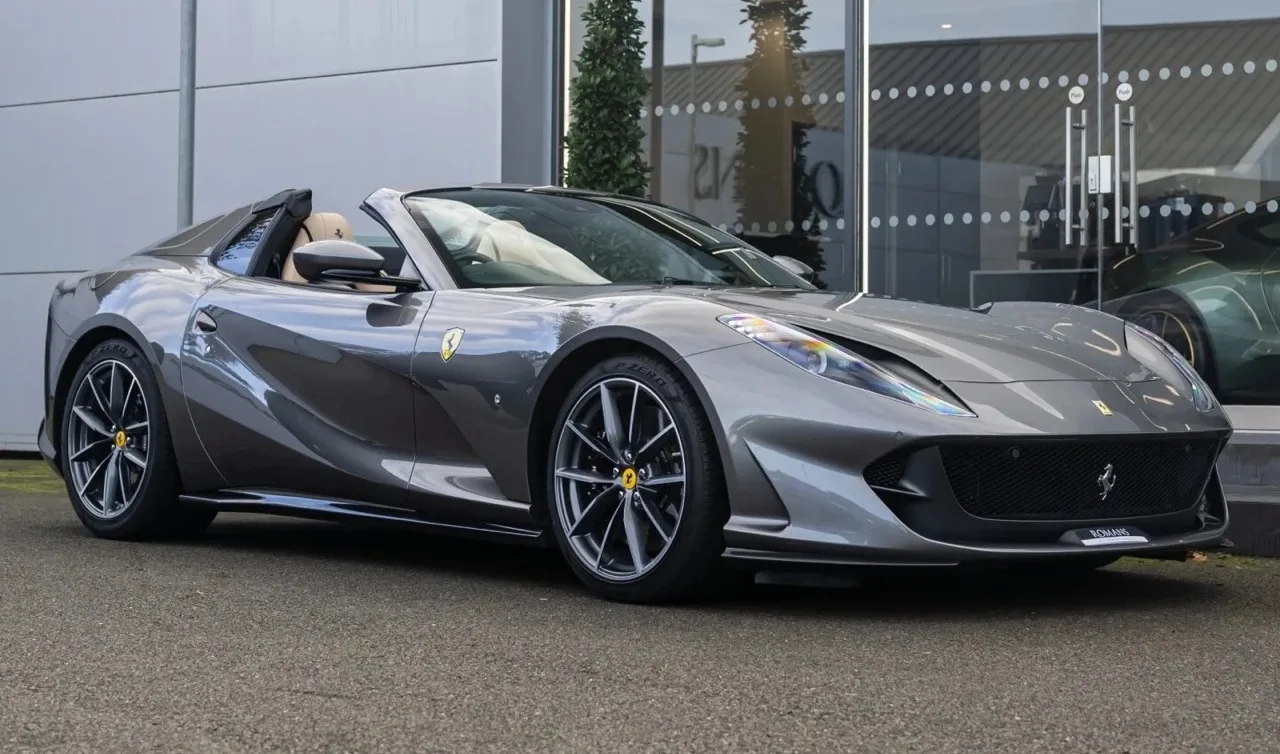 2020 Ferrari 812 GTS