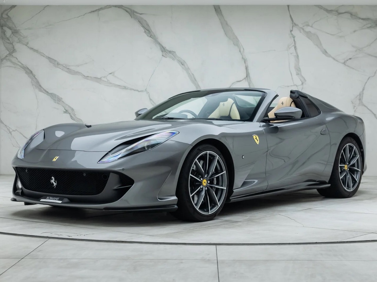 2020 Ferrari 812 GTS, 10/16