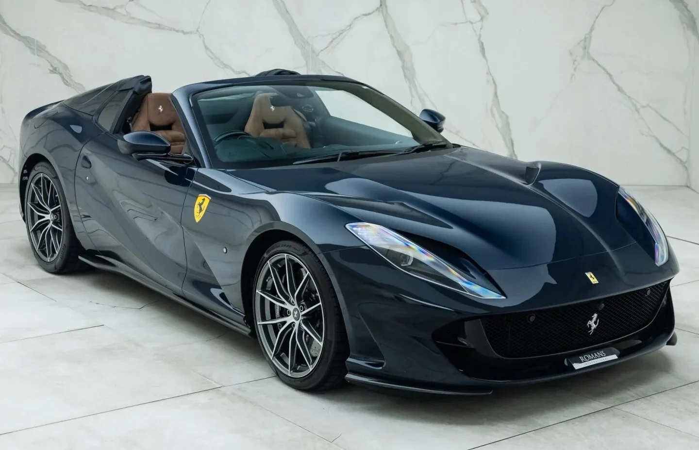 2021 Ferrari 812 GTS