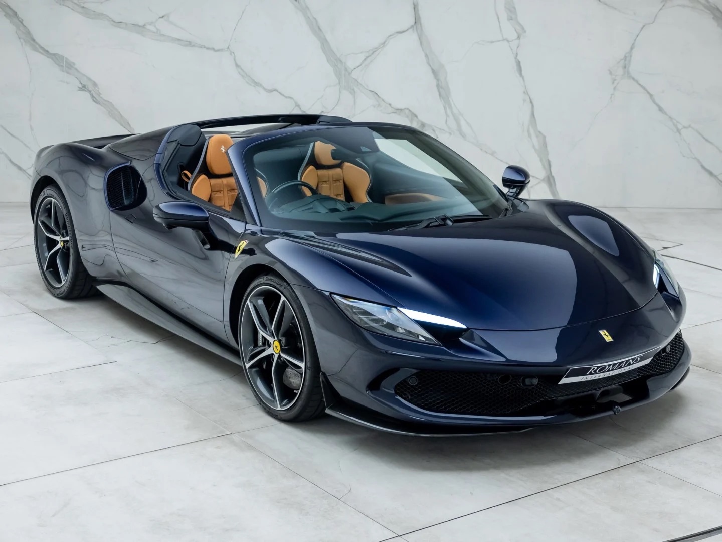 2023 Ferrari 296 GTS, 11/18