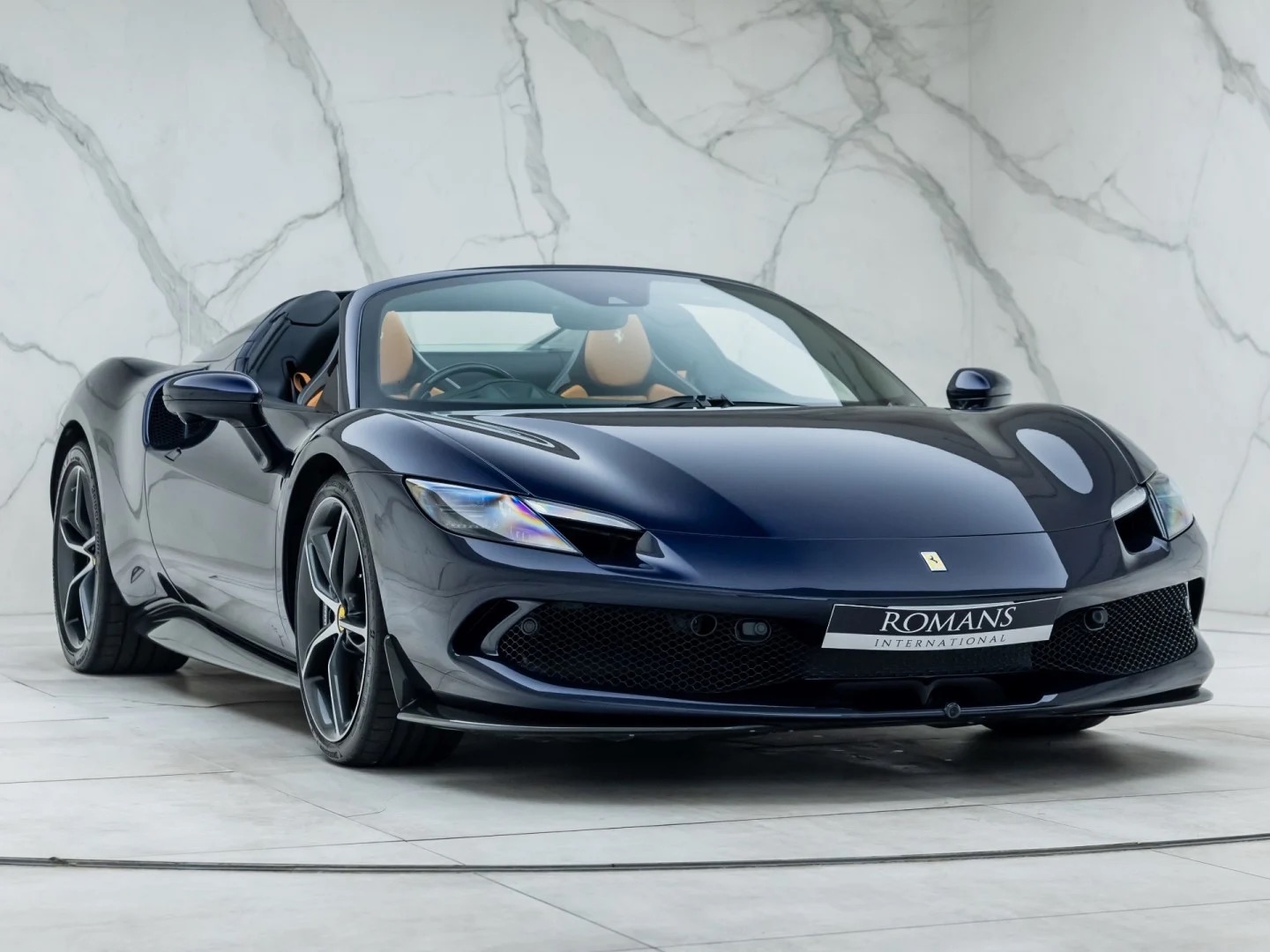 2023 Ferrari 296 GTS, 13/18