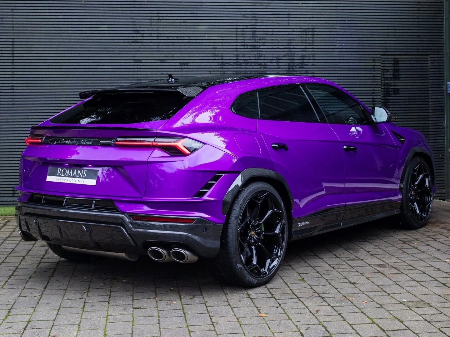 2024 Lamborghini Urus Performante, 2/19