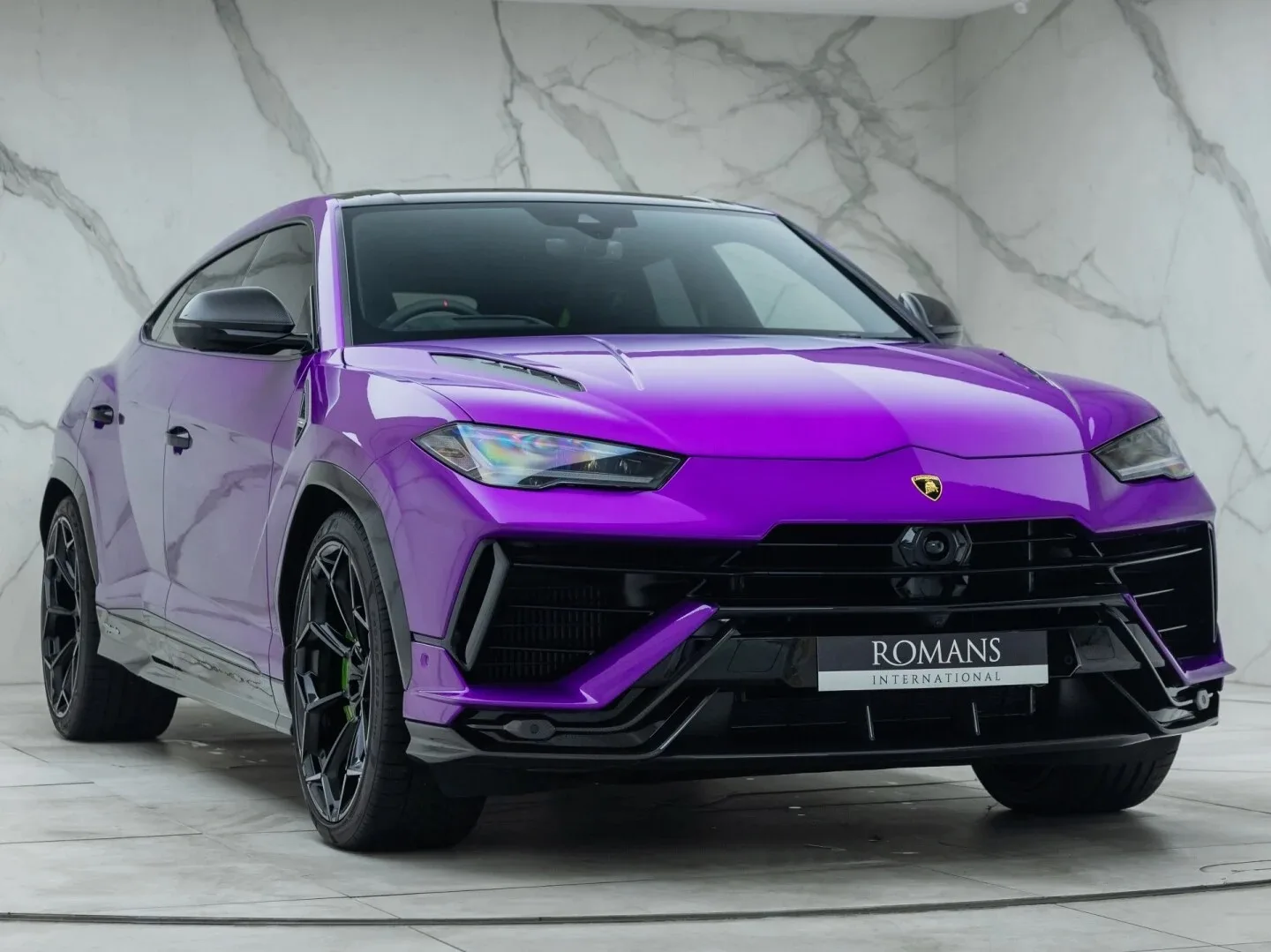 2024 Lamborghini Urus Performante for sale, front three-quarter view, Viola Pasifae
