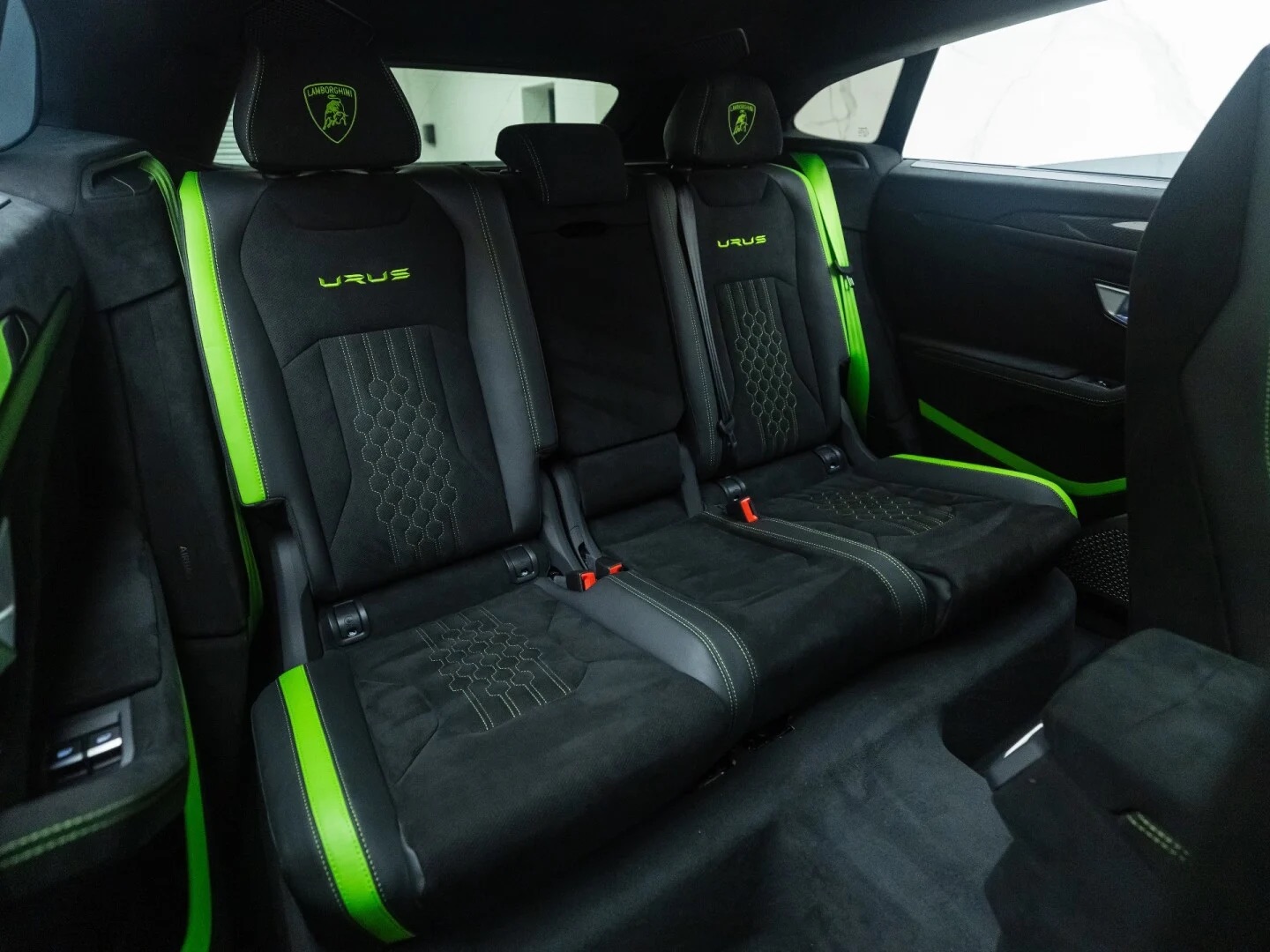 2024 Lamborghini Urus Performante, 9/19