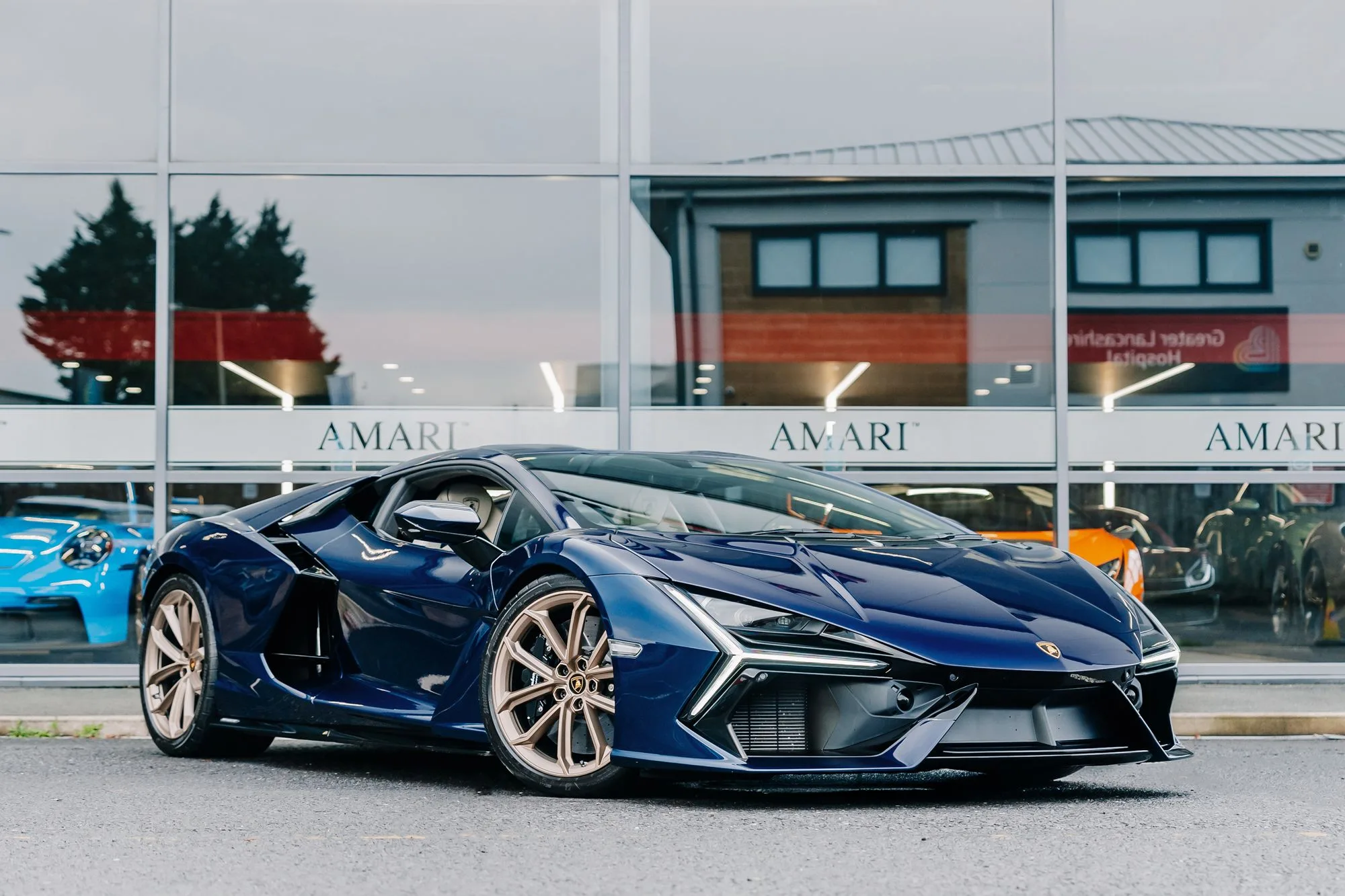 2024 Lamborghini Revuelto