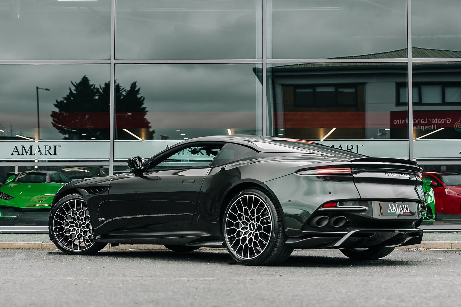 2023 Aston Martin DBS Superleggera 770 Ultimate, 6/20