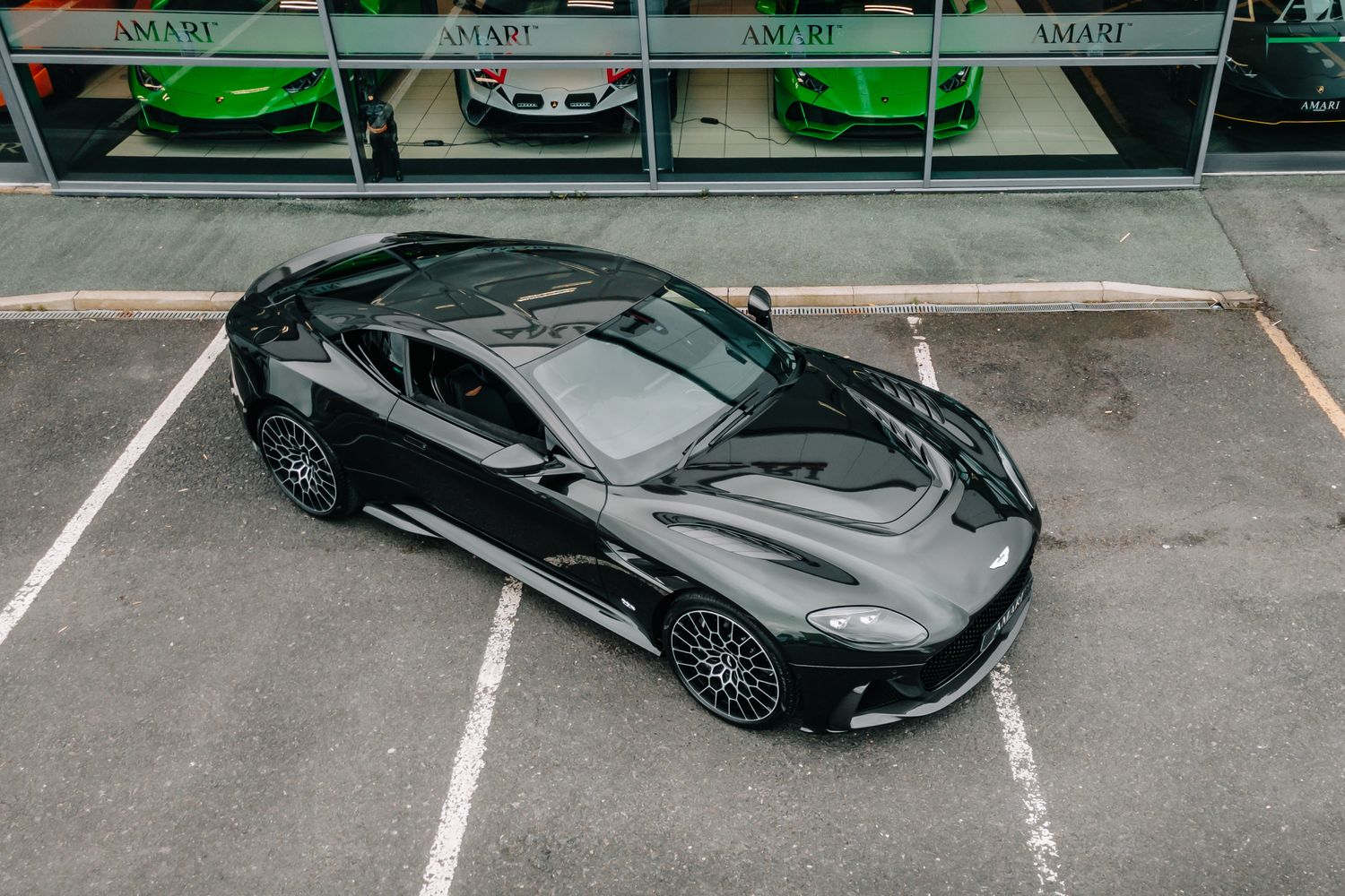 2023 Aston Martin DBS Superleggera 770 Ultimate, 13/20