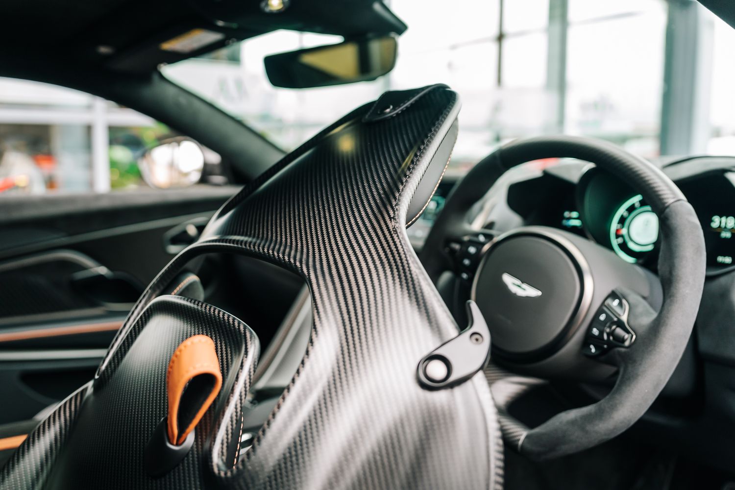 2023 Aston Martin DBS Superleggera 770 Ultimate, 17/20