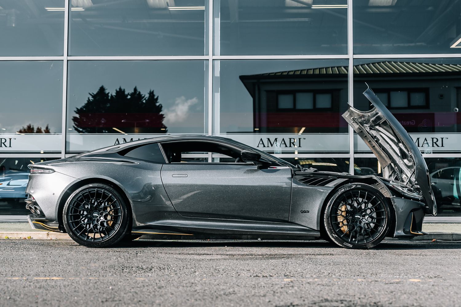 2023 Aston Martin DBS Superleggera 770 Ultimate, 8/20
