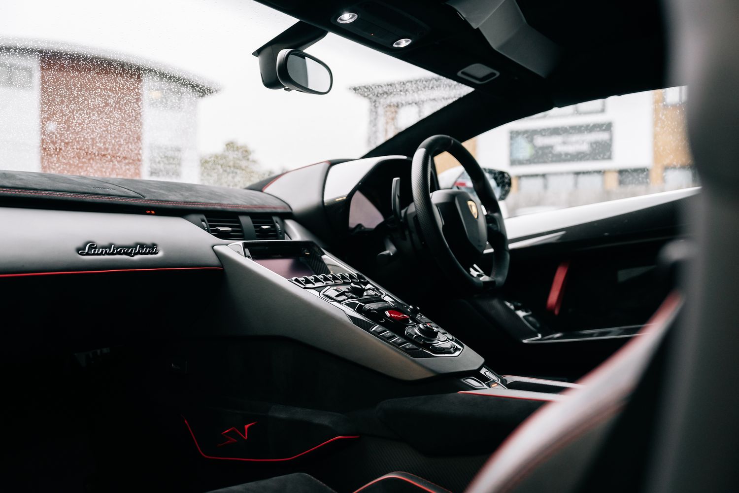 2016 Lamborghini Aventador SV Roadster, 26/43