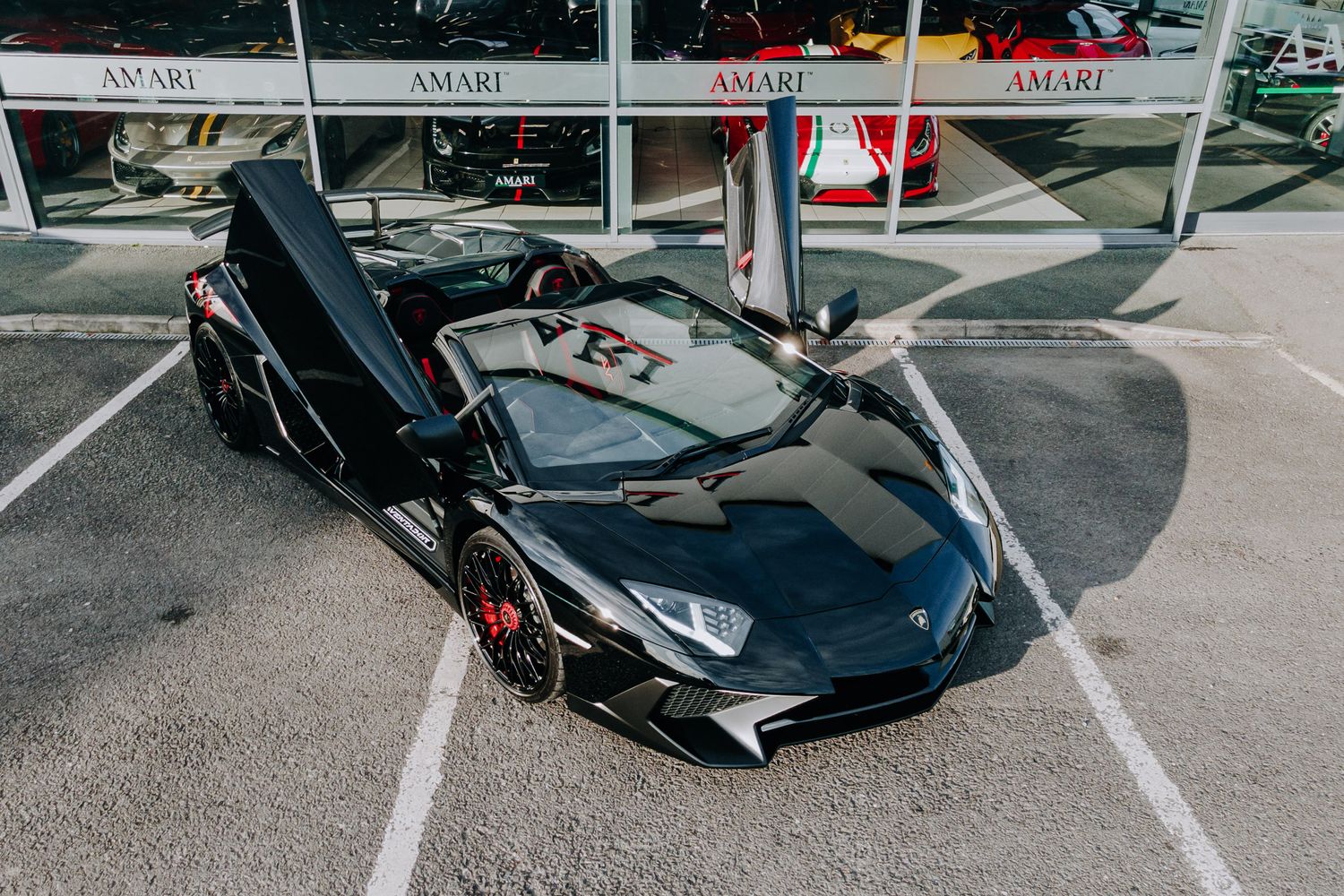 2016 Lamborghini Aventador SV Roadster, 27/43