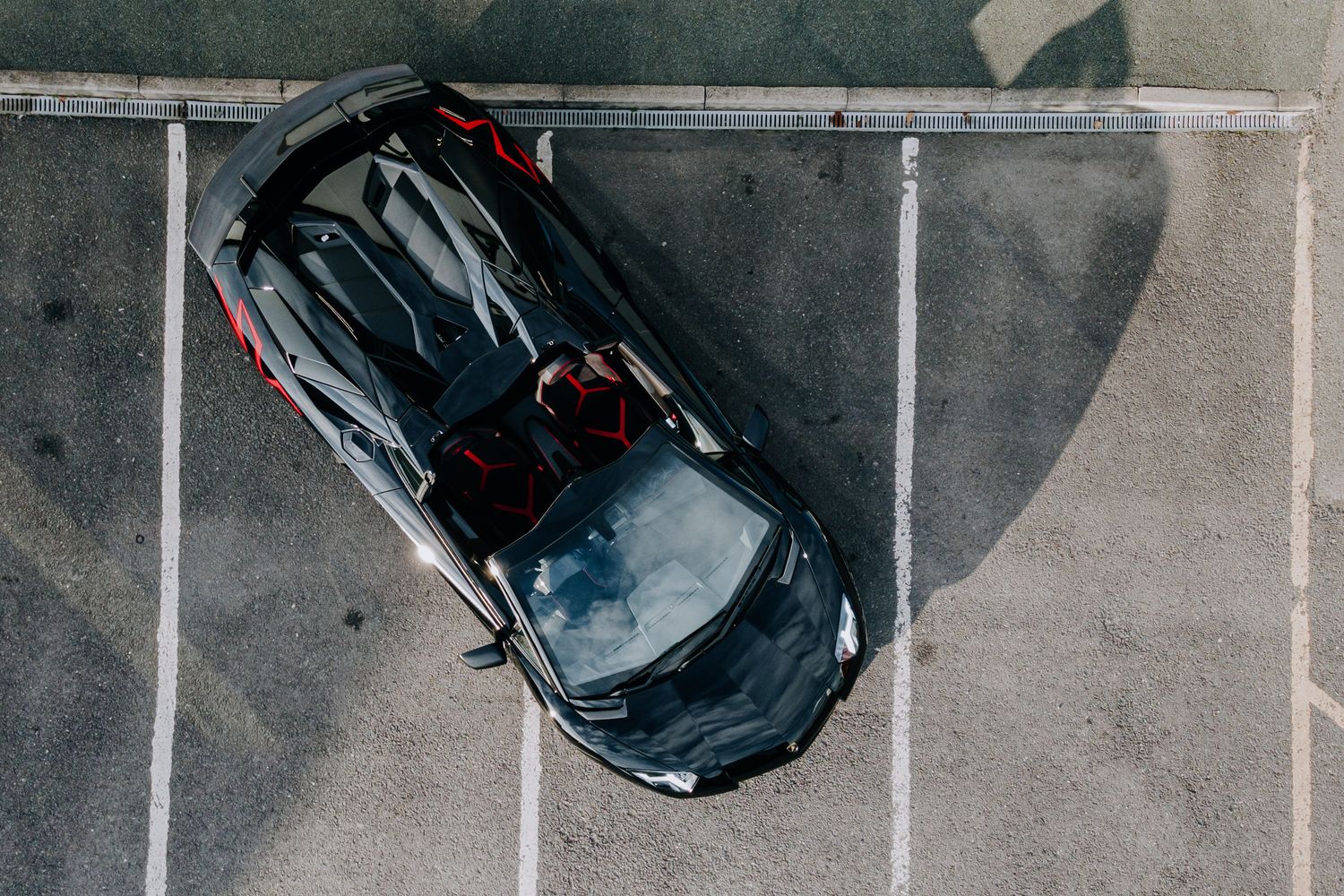 2016 Lamborghini Aventador SV Roadster, 35/43