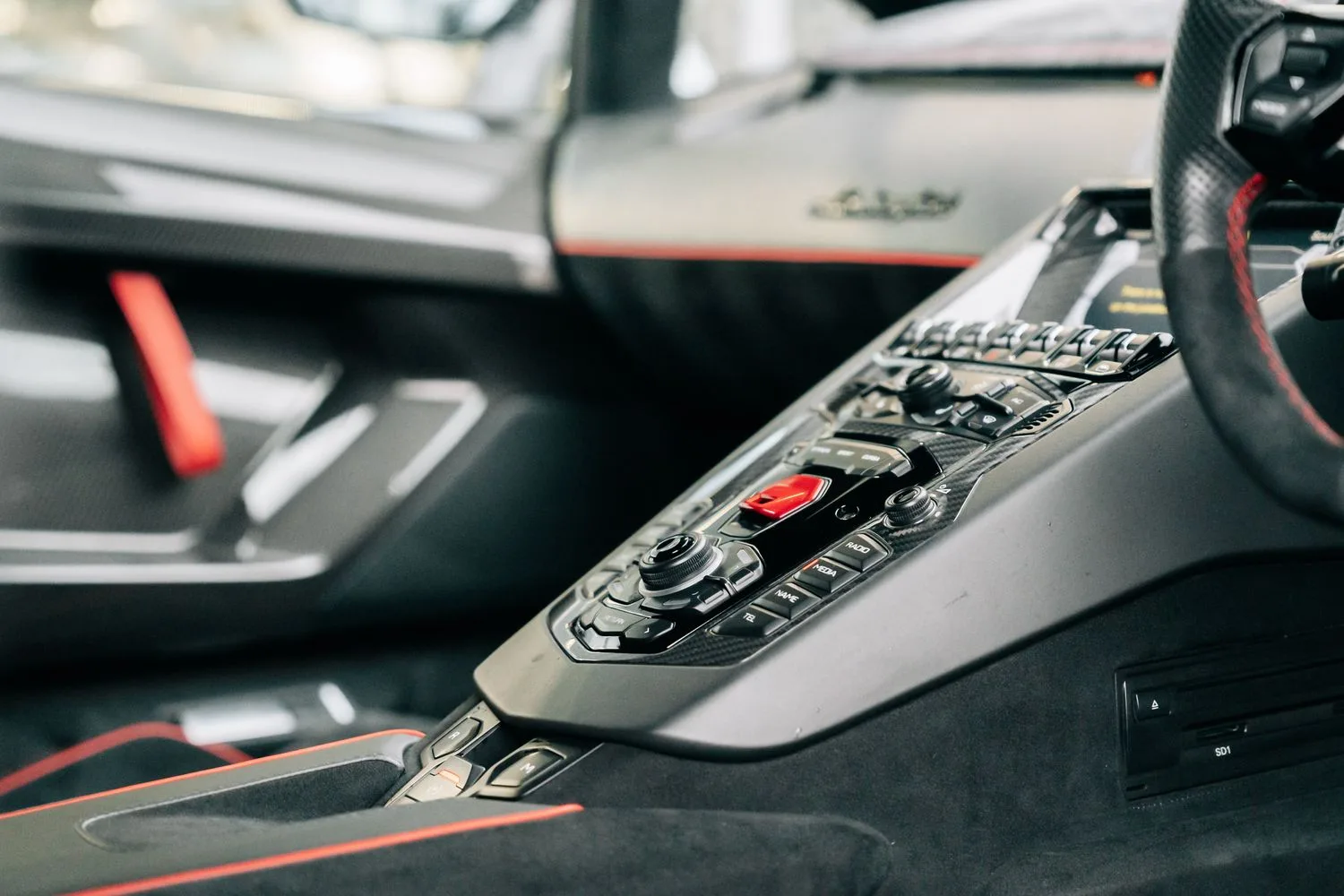 2016 Lamborghini Aventador SV Roadster interior, center console