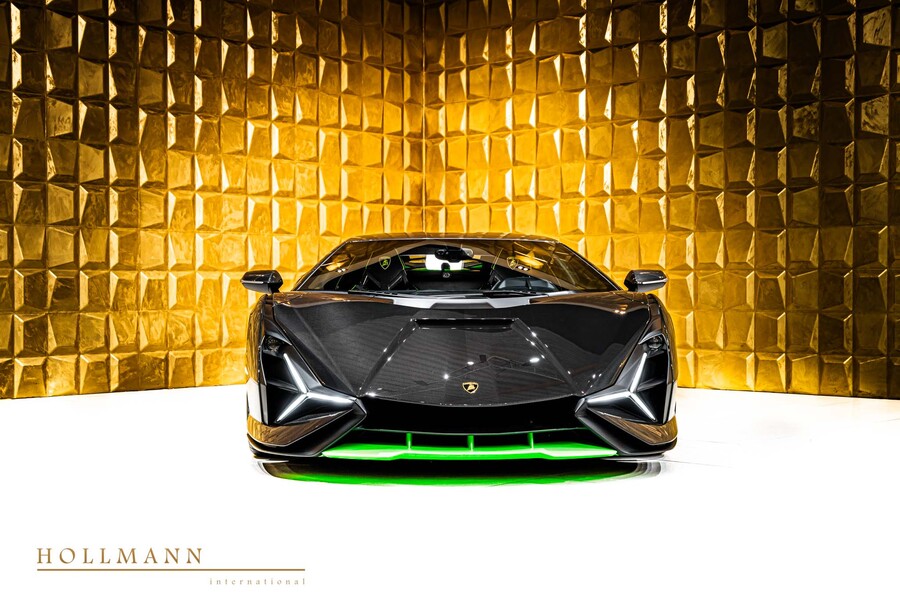 2021 Lamborghini Sián FKP 37, 2/20