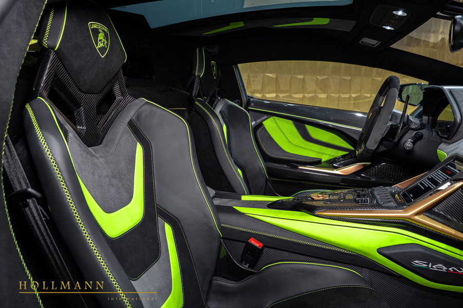 2021 Lamborghini Sián FKP 37, 18/20