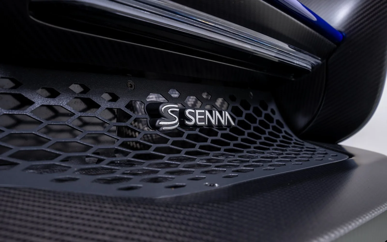 2019 McLaren Senna interior, door sill