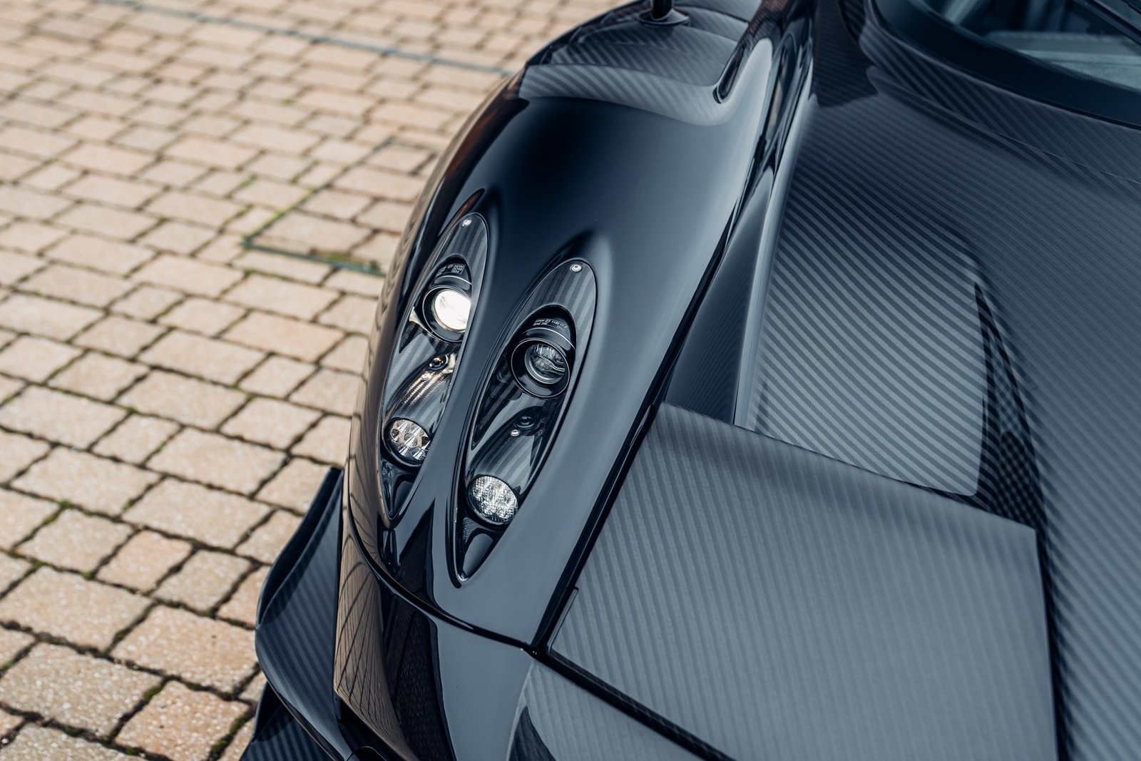 2022 Pagani Huayra Roadster BC, 17/20