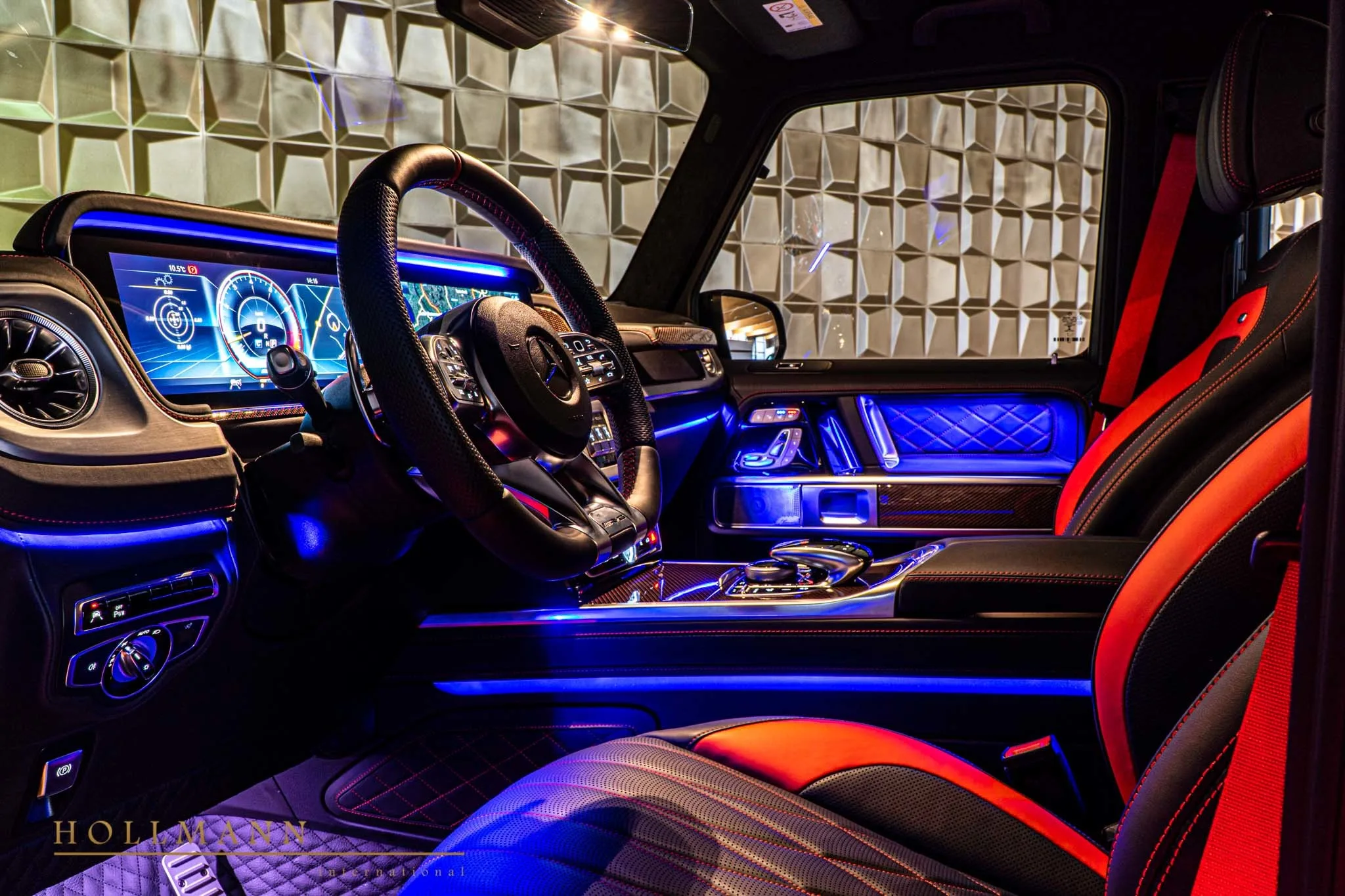 2019 Mansory G-Class interior, Designo Leather Black/Red