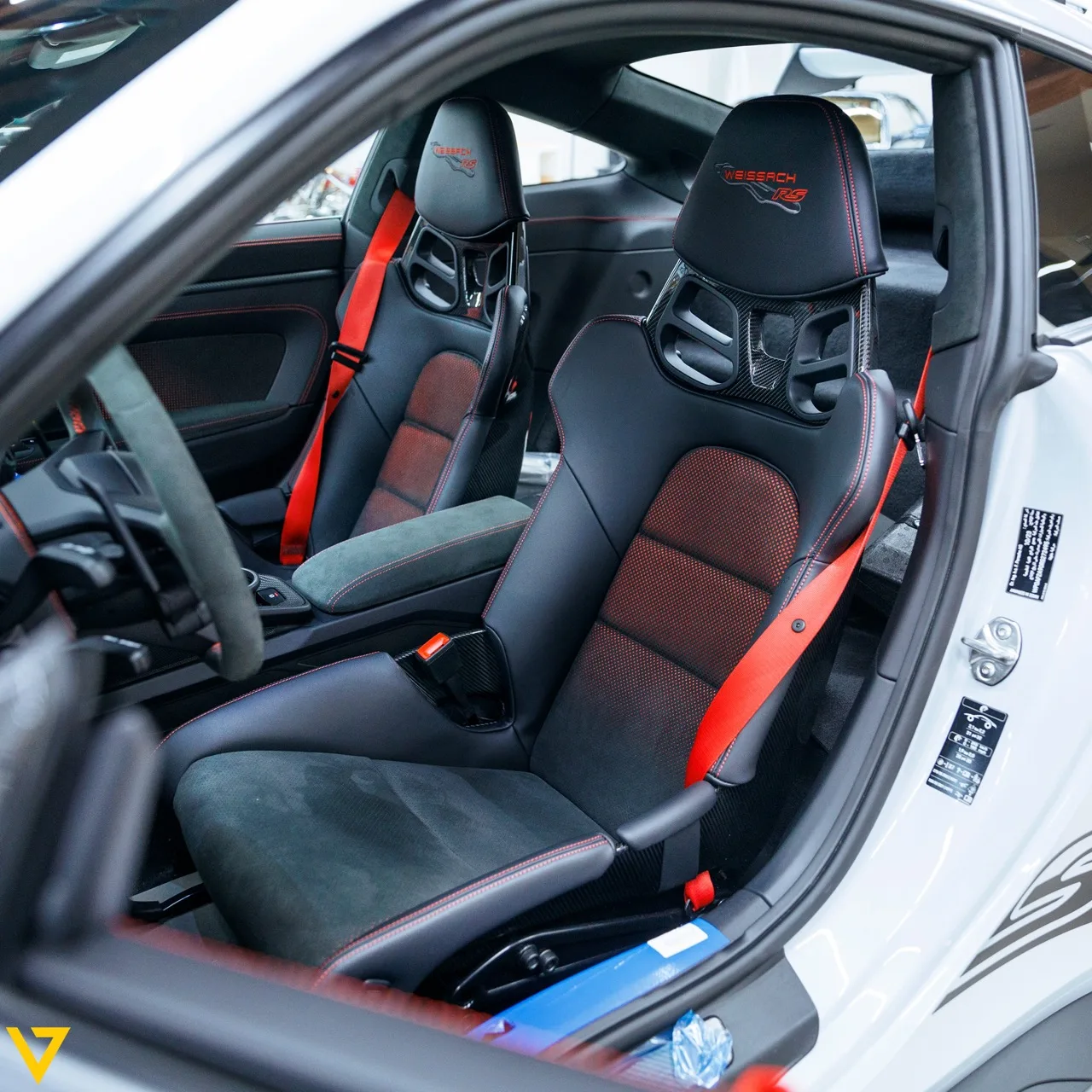 2024 Porsche 911 992 GT3 RS Weissach interior, seats
