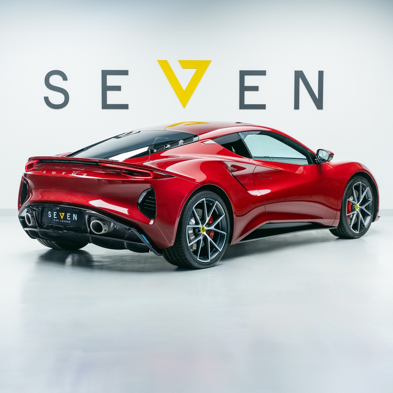2024 Lotus Emira First Edition, 2/16
