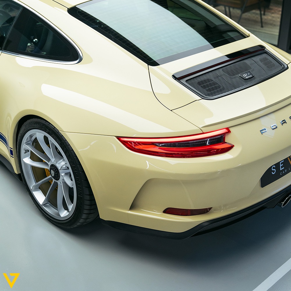 2024 Porsche 911 GT3 Touring, 10/18