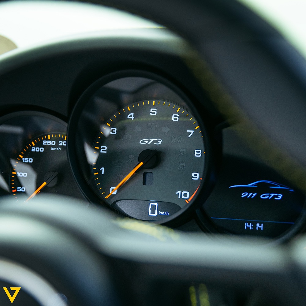 2024 Porsche 911 GT3 Touring, 17/18