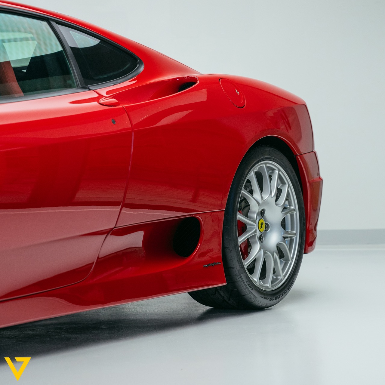 2004 Ferrari 360 Challenge Stradale, 16/18