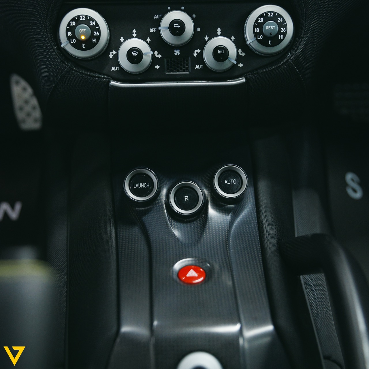 2011 Ferrari 599 GTO, 5/18