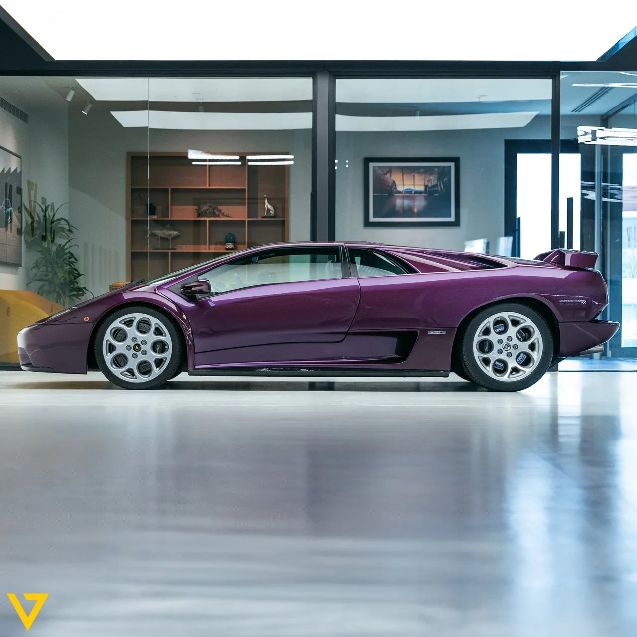 2002 Lamborghini Diablo VT 6.0 for sale, exterior, Viola Ophelia