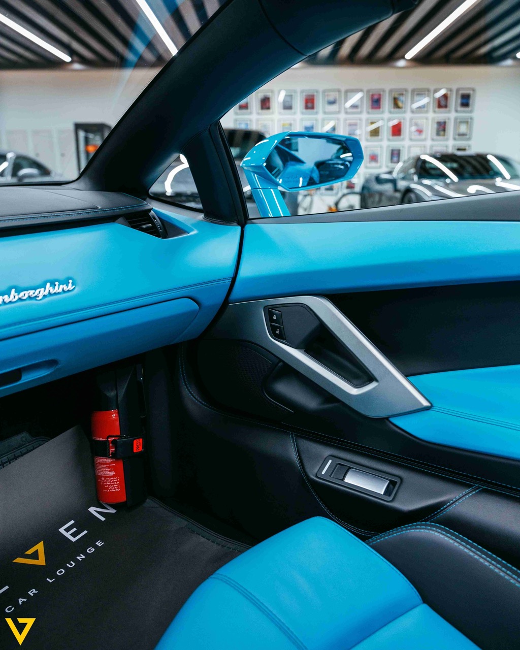 2016 Lamborghini Aventador LP 700-4 Roadster, 10/11
