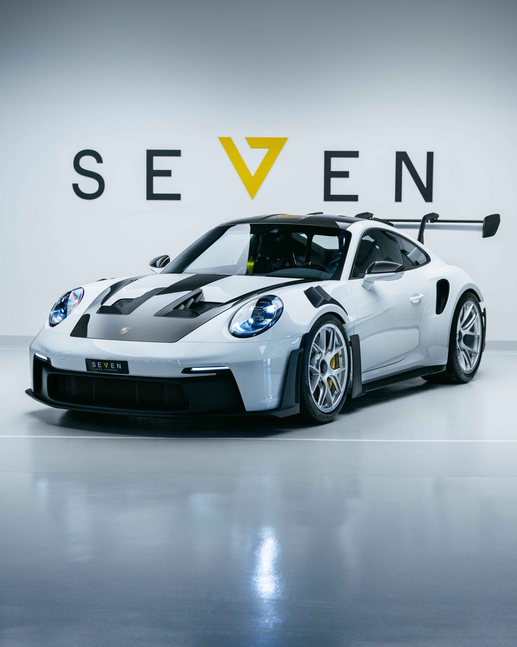 2024 Porsche 911 GT3 RS, 8/12