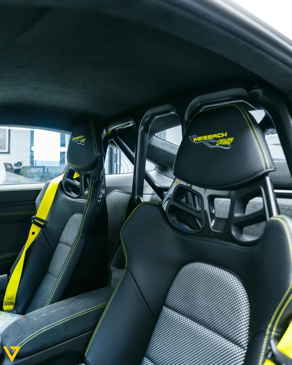 2024 Porsche 911 GT3 RS interior, seats