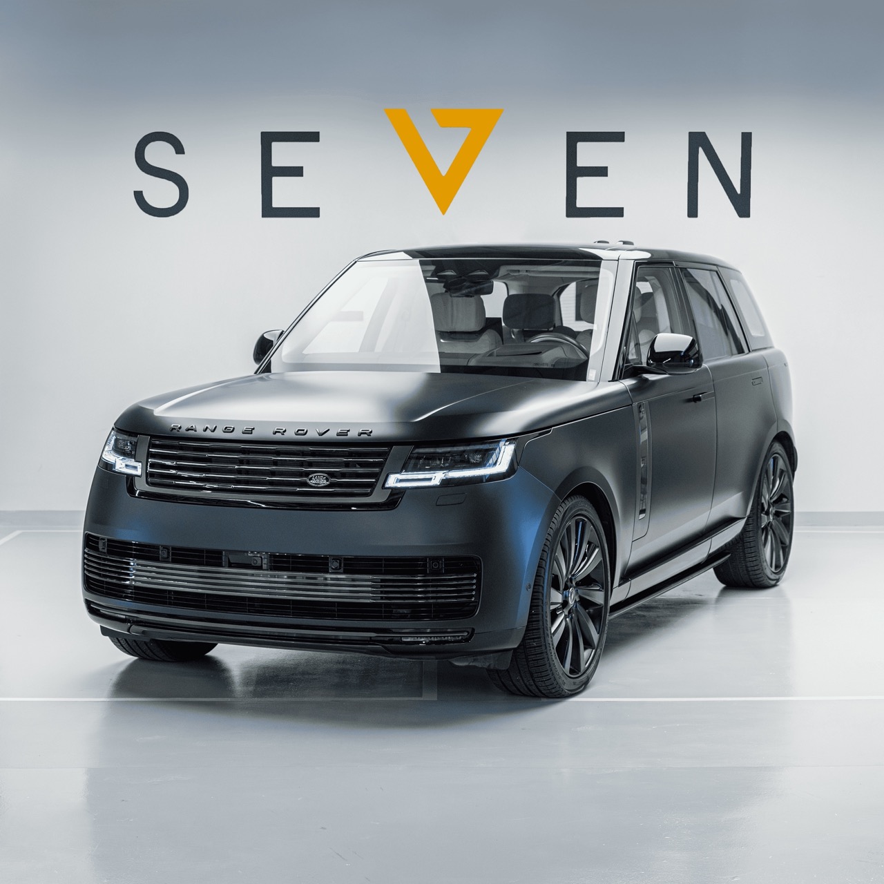 2024 Range Rover Vogue SV, 13/13