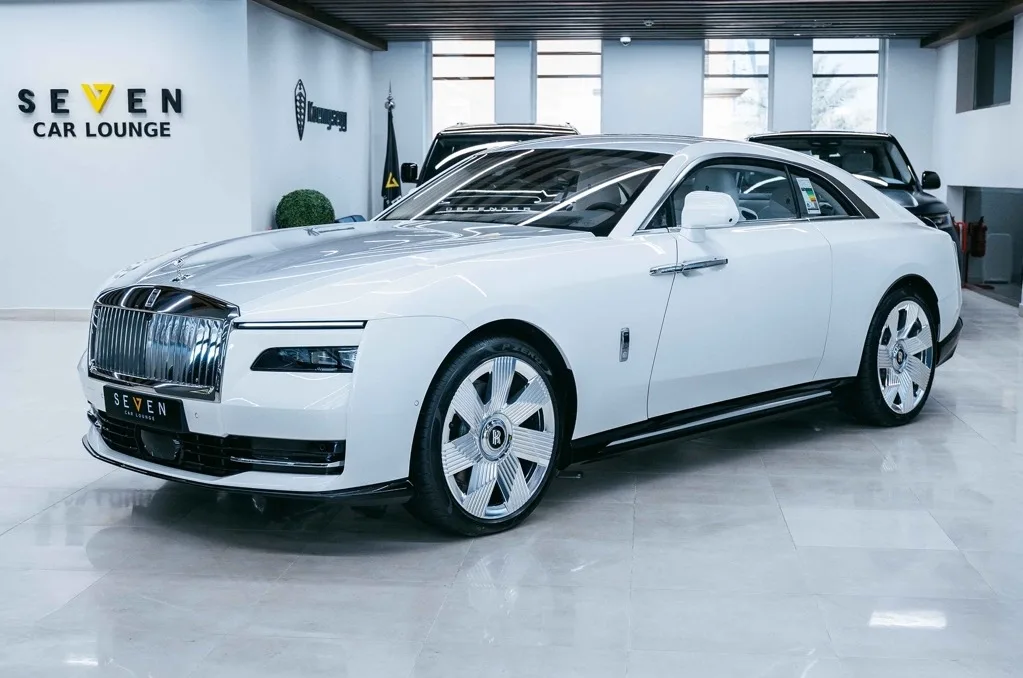 2024 Rolls-Royce Spectre