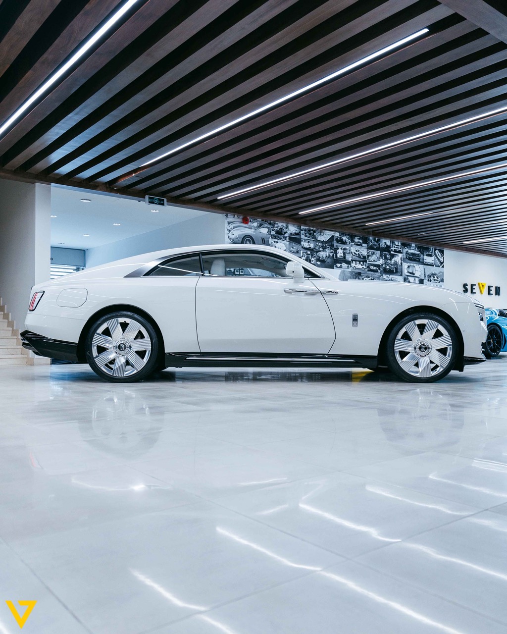 2024 Rolls-Royce Spectre, 6/9