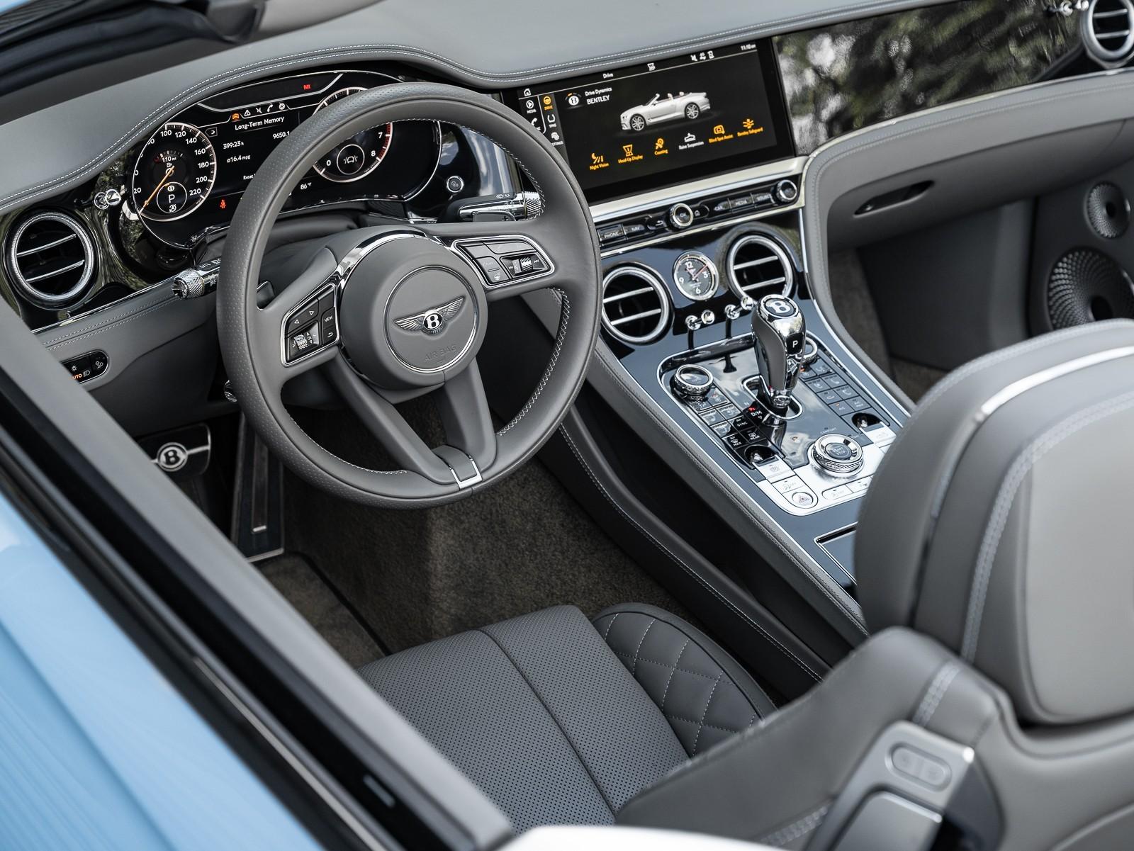 2022 Bentley Continental GT V8, 2/19