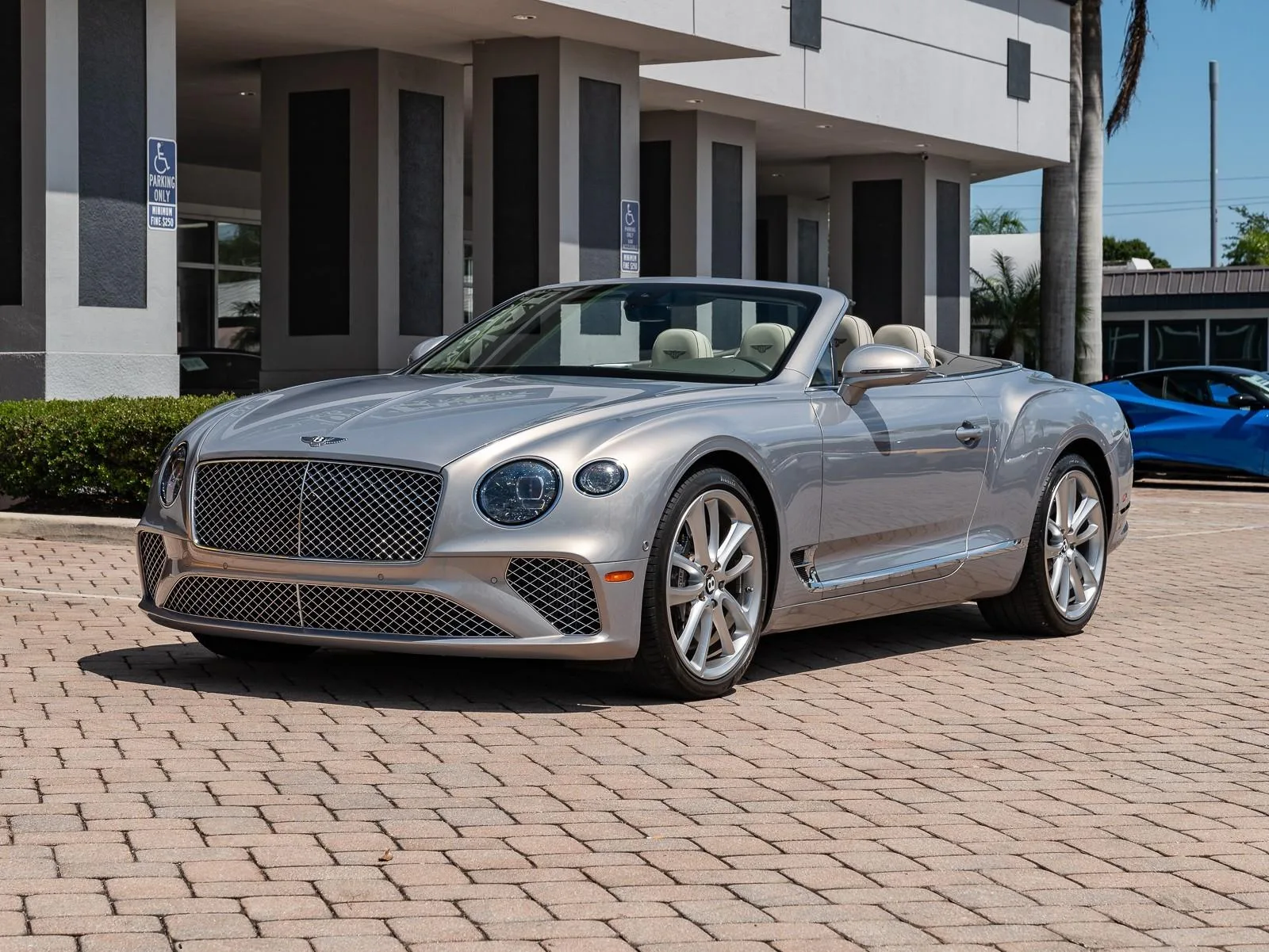 2022 Bentley Continental GT V8