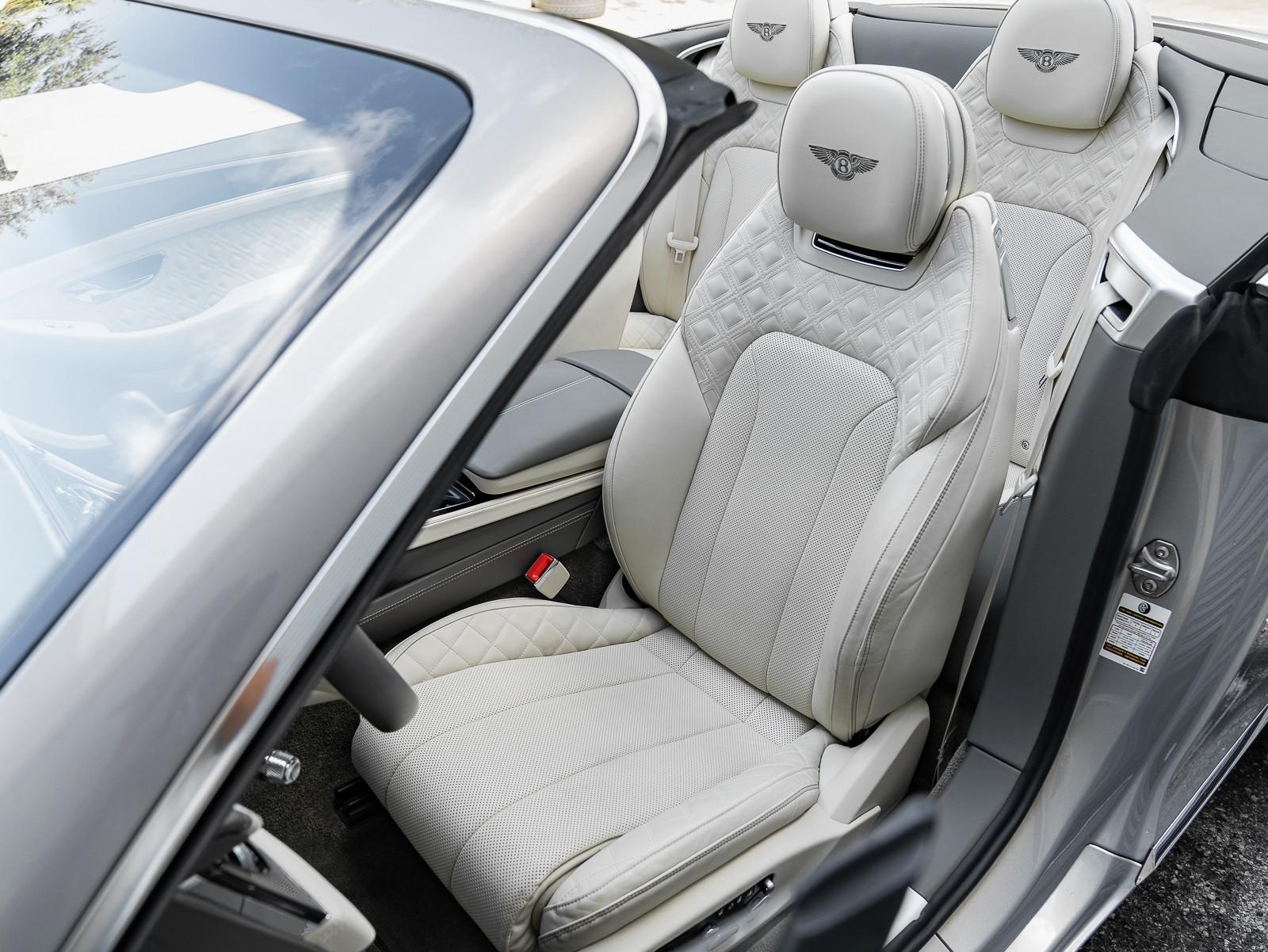 2022 Bentley Continental GT V8, 14/20