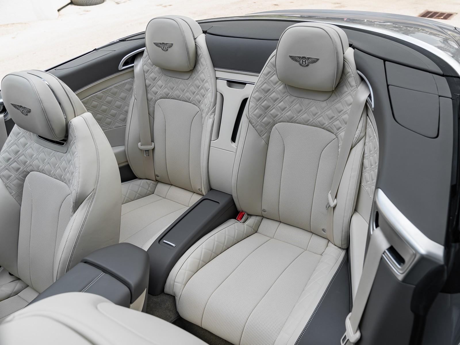 2022 Bentley Continental GT V8, 18/20