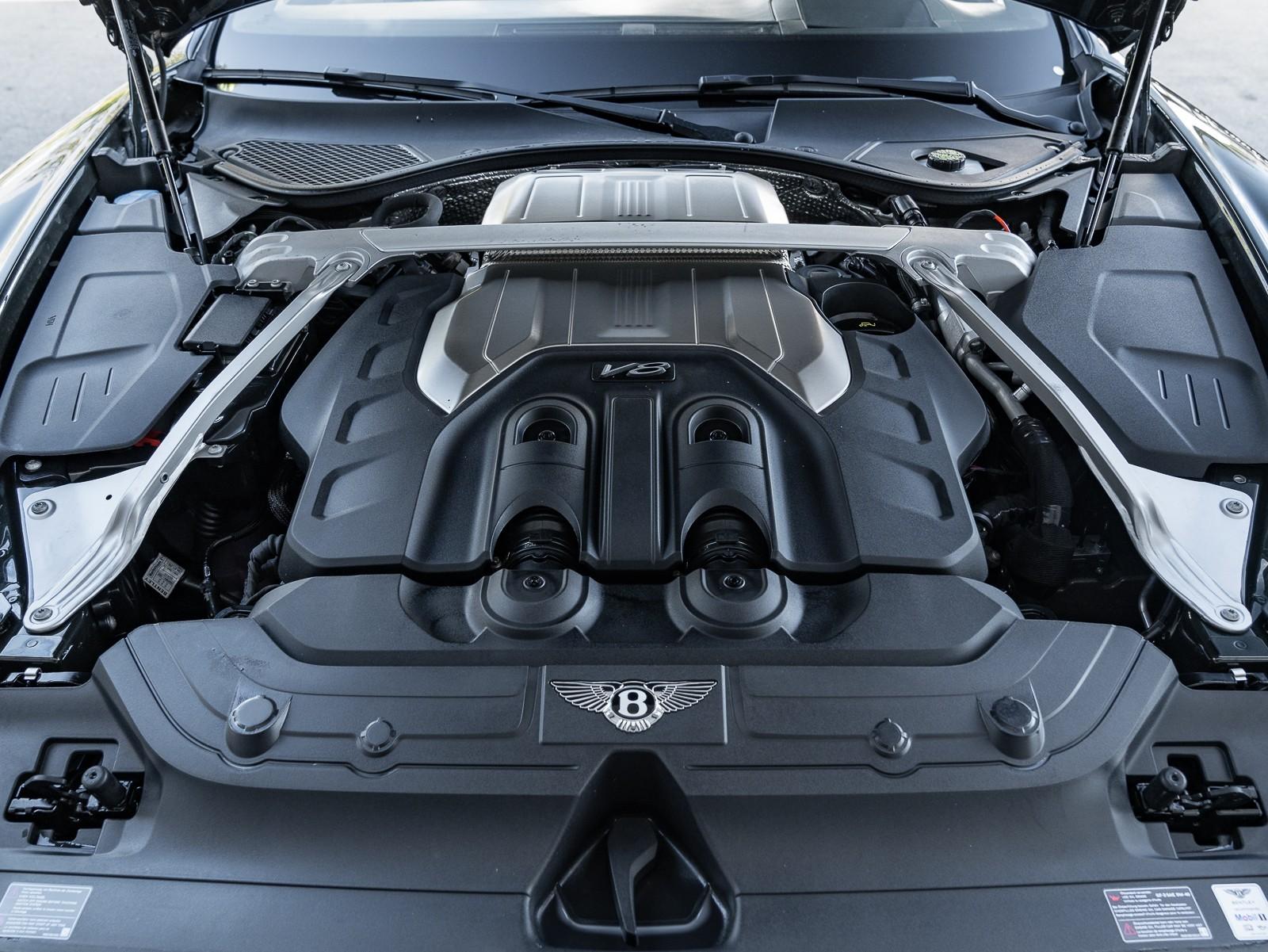 2022 Bentley Continental GT V8, 18/20
