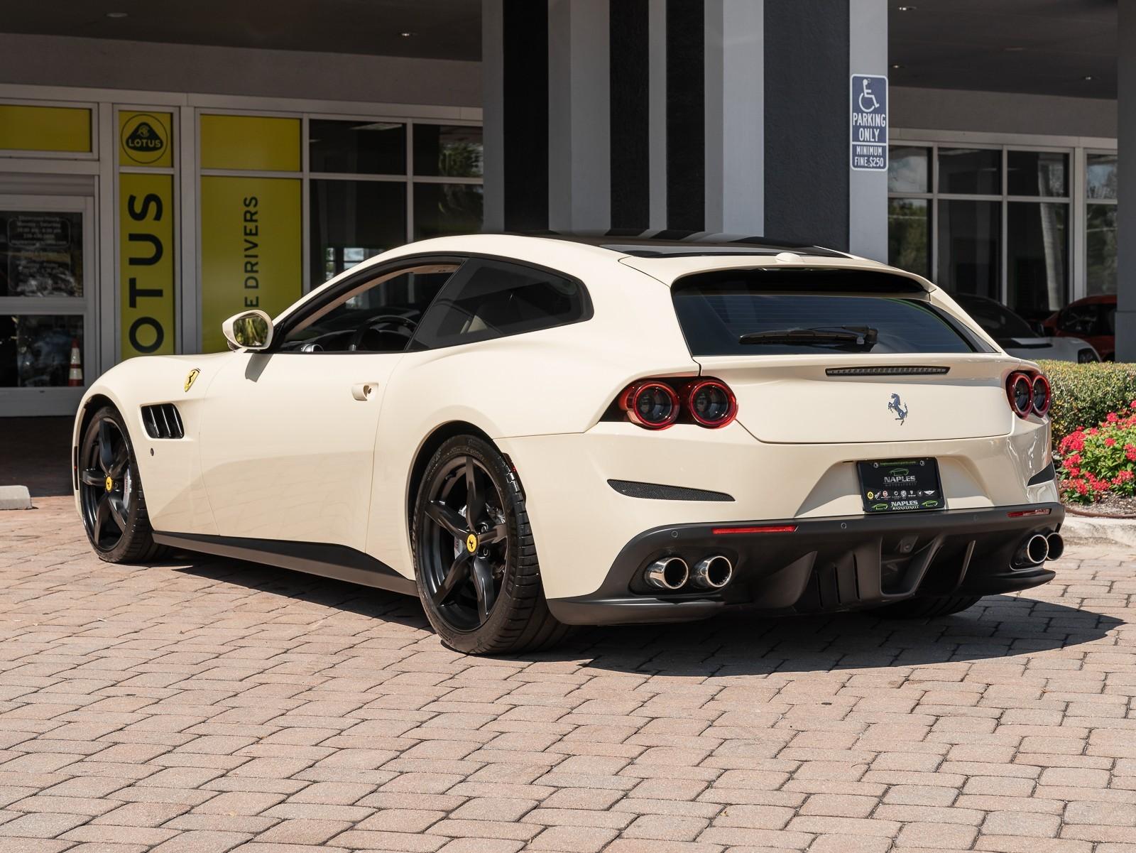 2020 Ferrari GTC4Lusso, 9/20