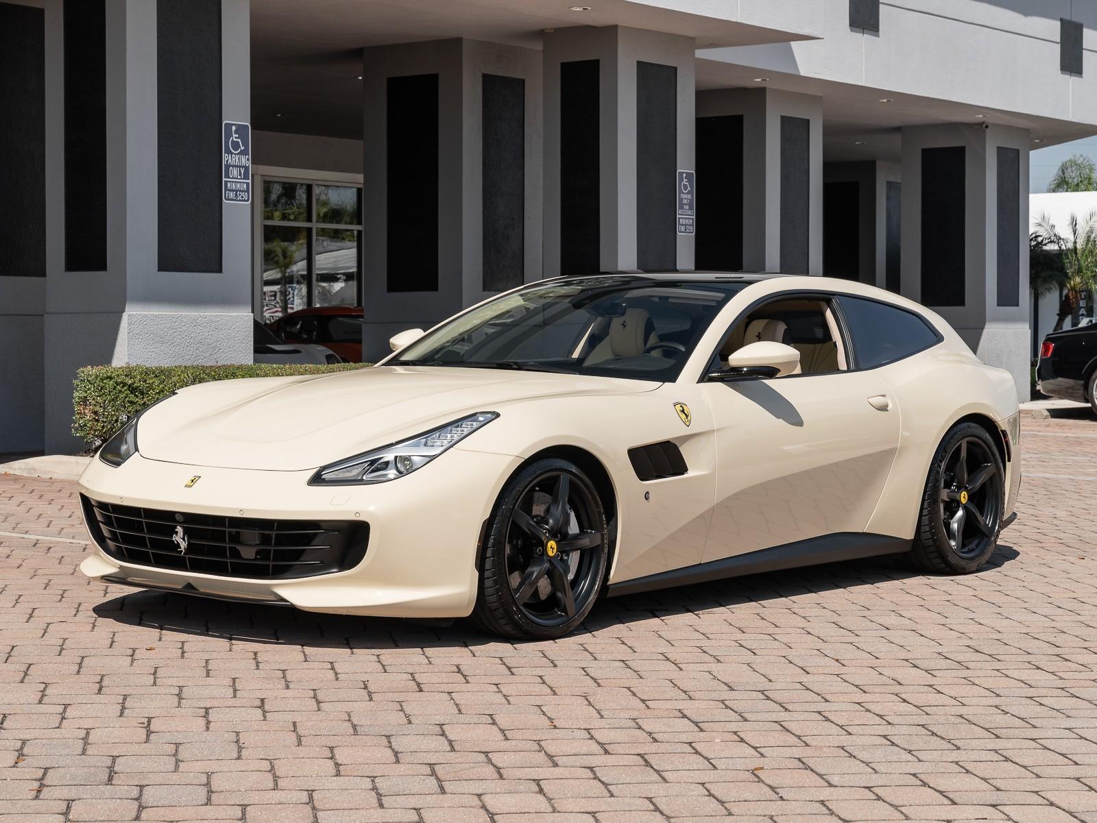 2020 Ferrari GTC4Lusso, 20/20