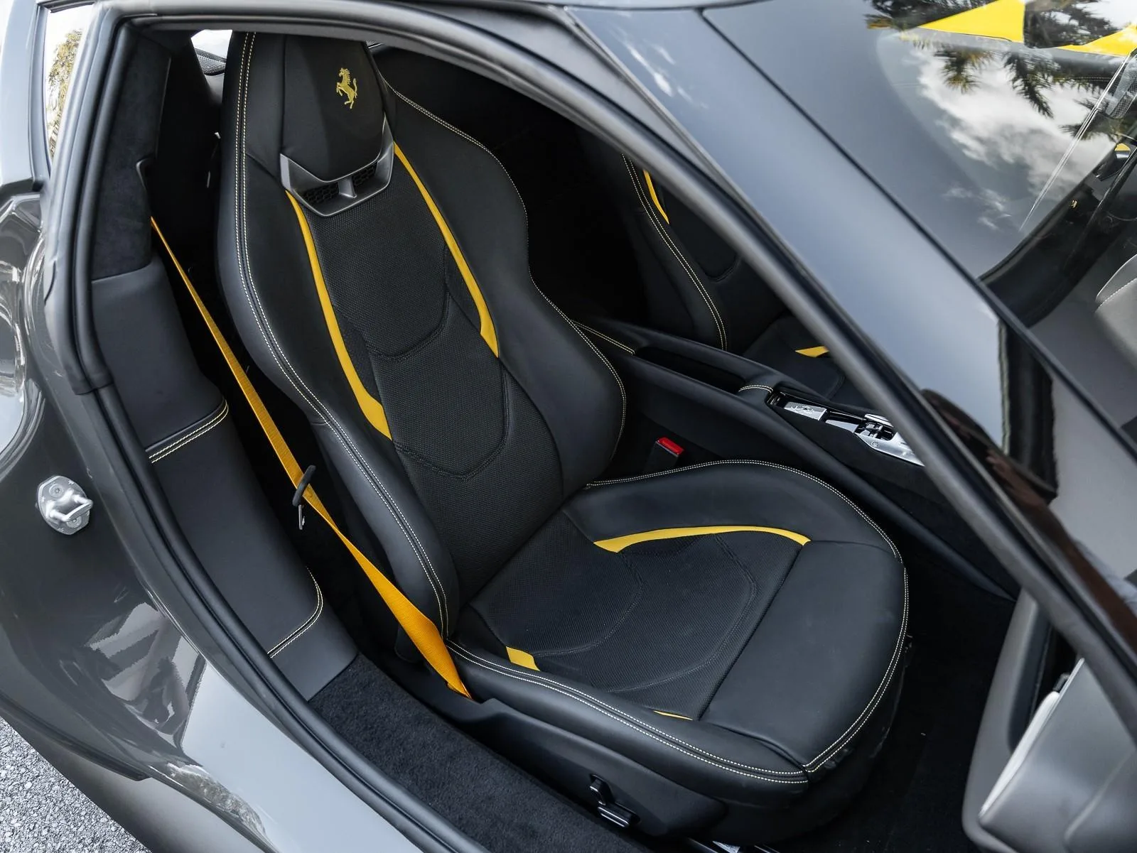 2024 Ferrari 296 GTB interior, seats