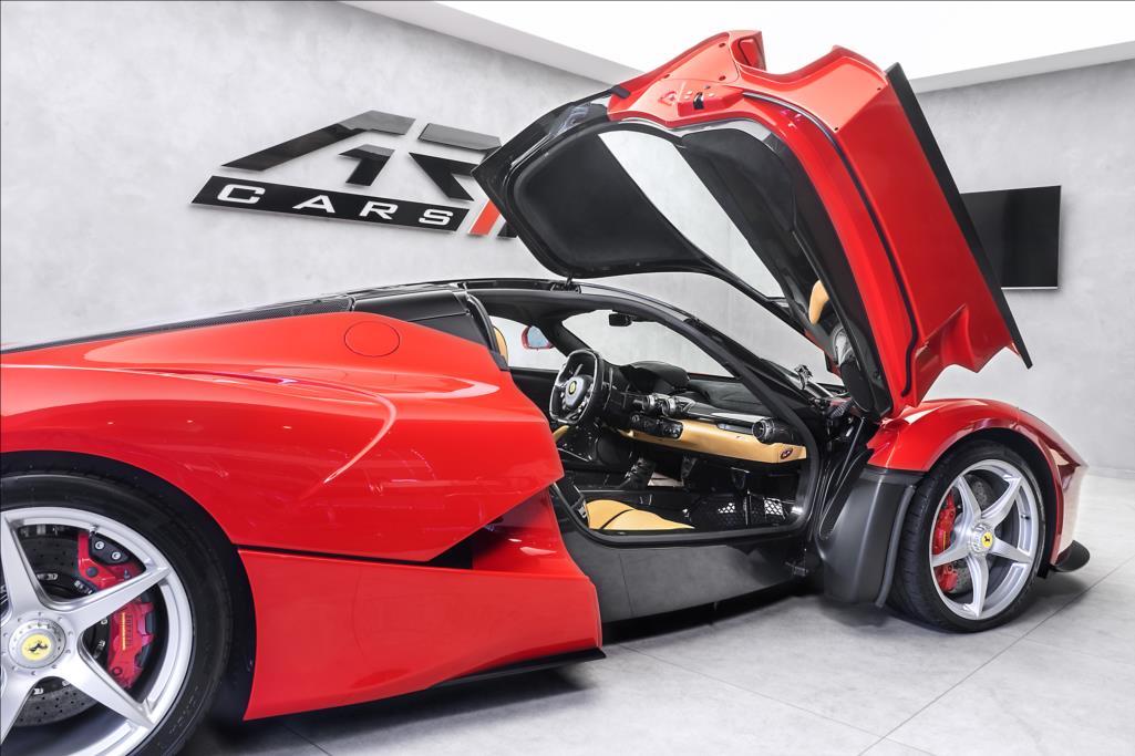 2014 Ferrari LaFerrari, 19/20
