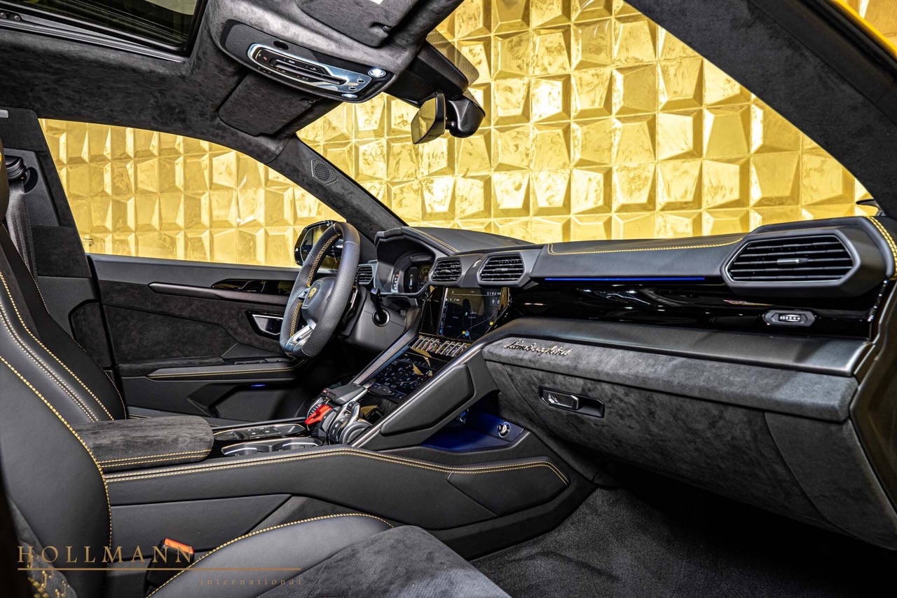 2024 Lamborghini Urus S, 8/18