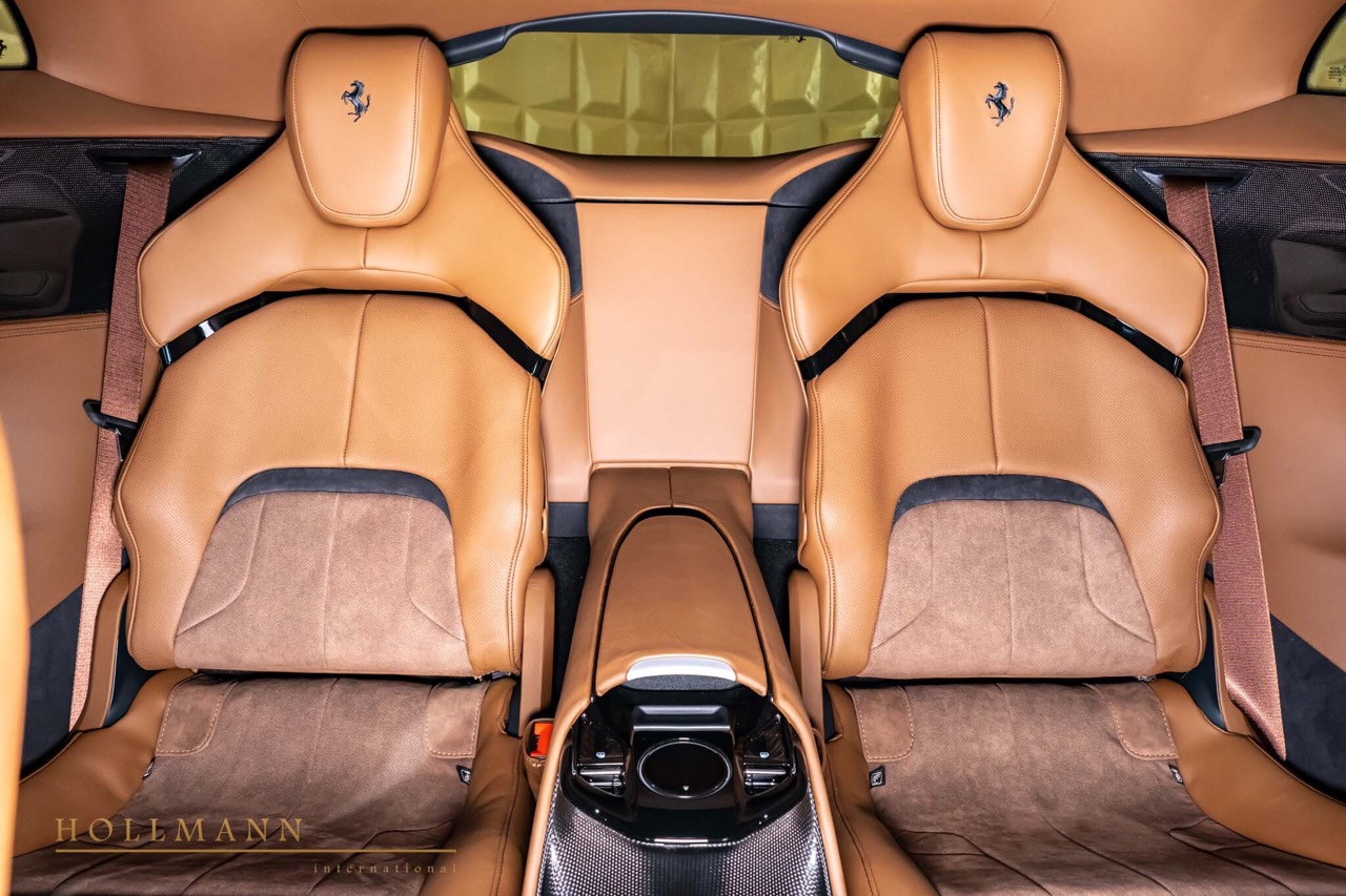 2024 Ferrari Purosangue, 6/20