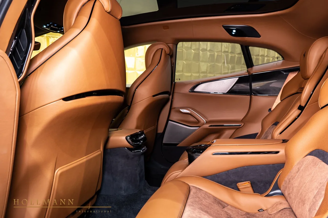 2024 Ferrari Purosangue interior, seats