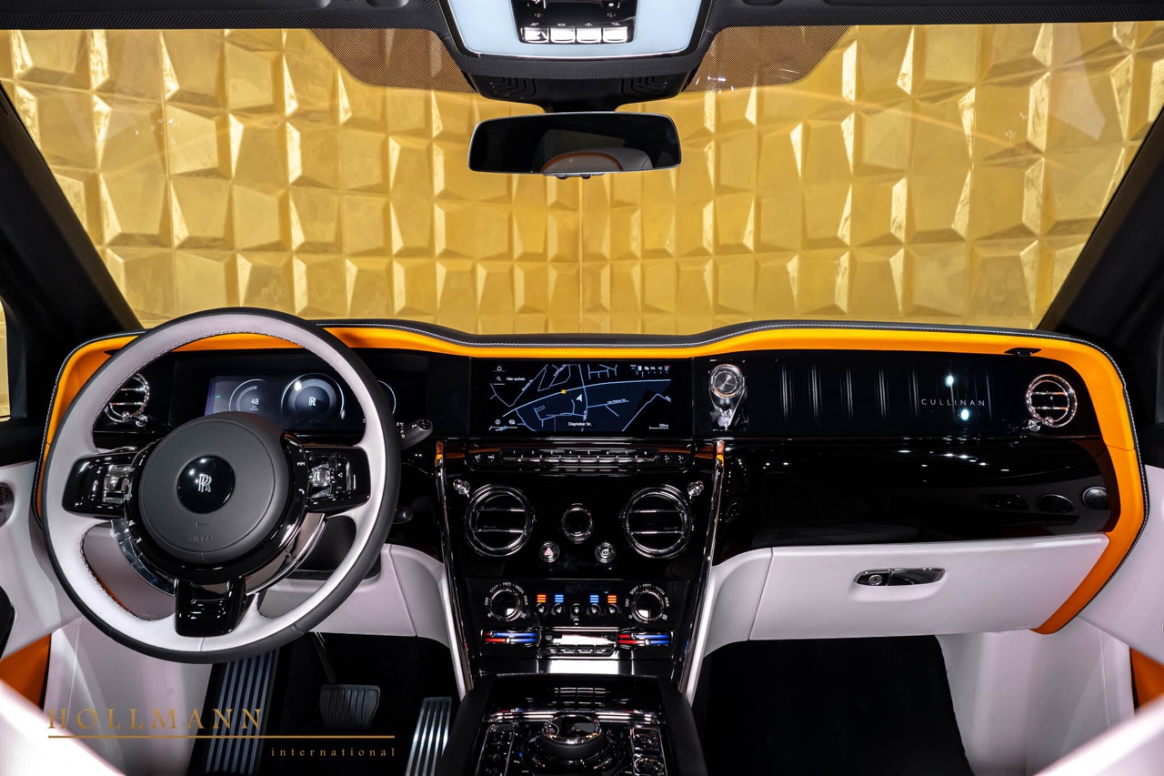 2024 Rolls-Royce Cullinan Series II, 7/18