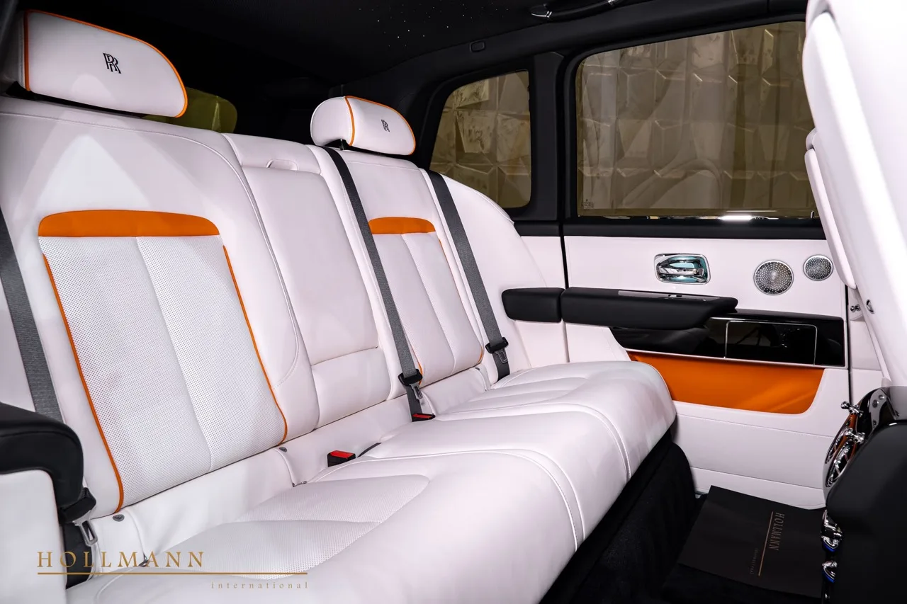 2024 Rolls-Royce Cullinan Series II interior, seats